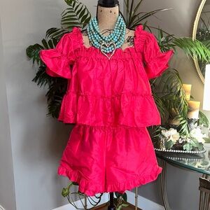 Elizabeth Wilson Chic Fuchsia Ruffled Women's Top and Short Set